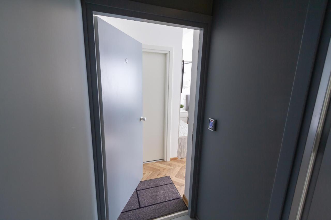 Hot Spot Vilnius Apartments Ngoại thất bức ảnh